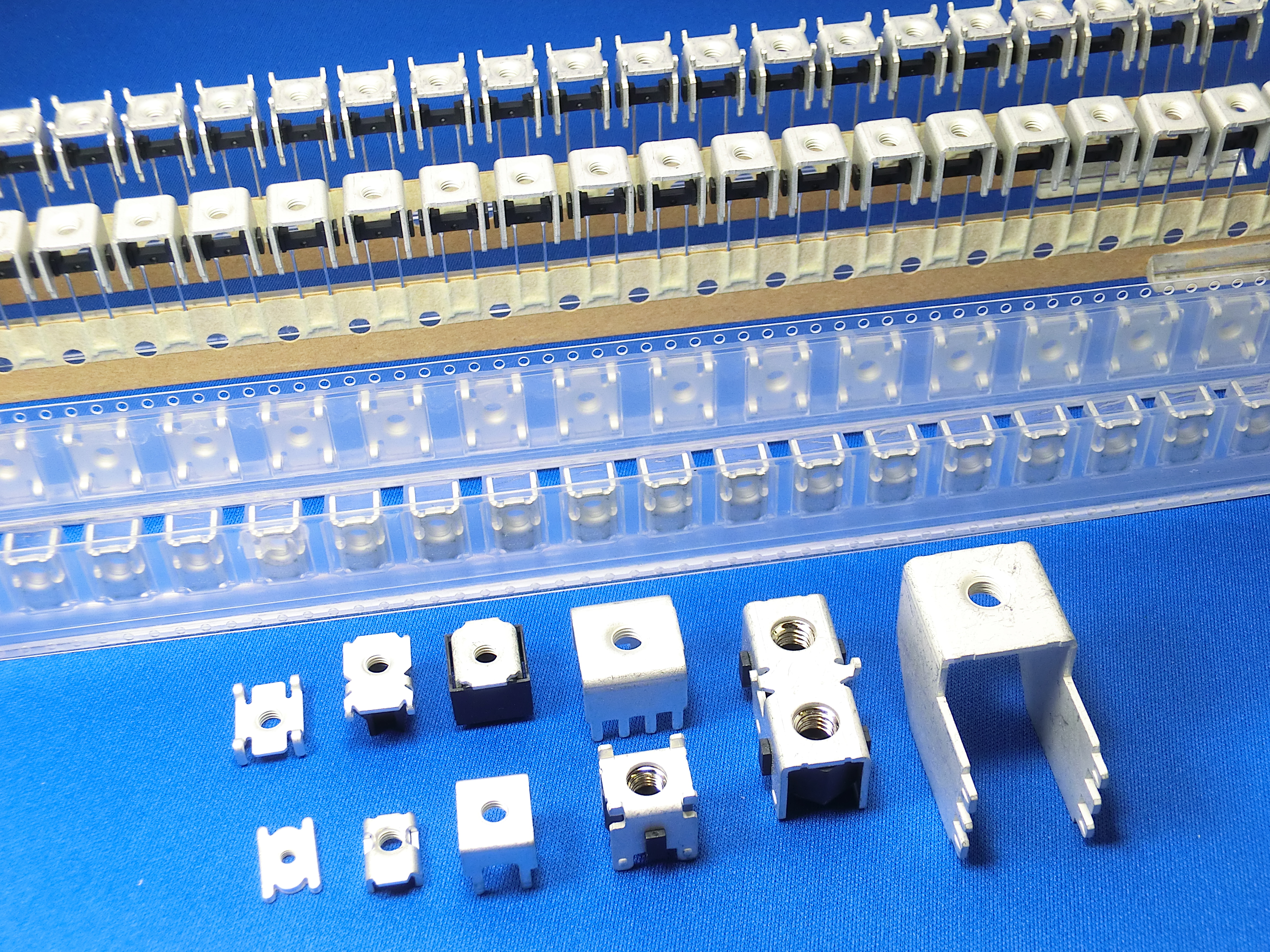 ネジ端子の種類