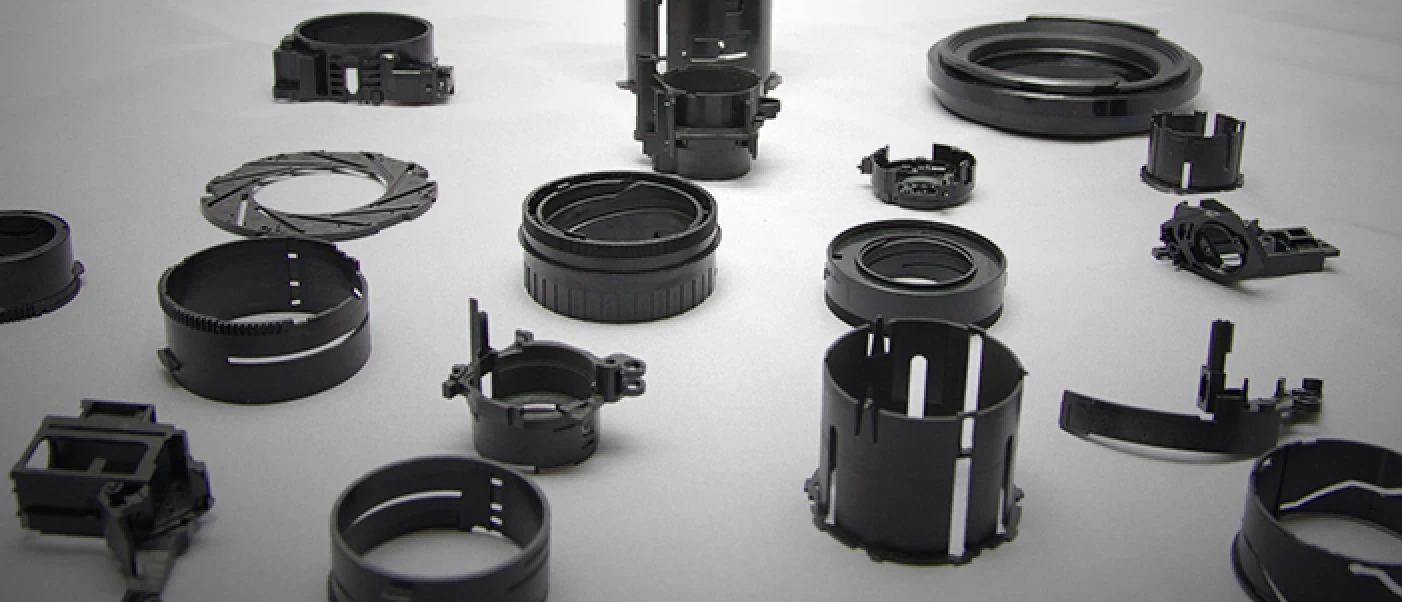 精密プラスチック成形